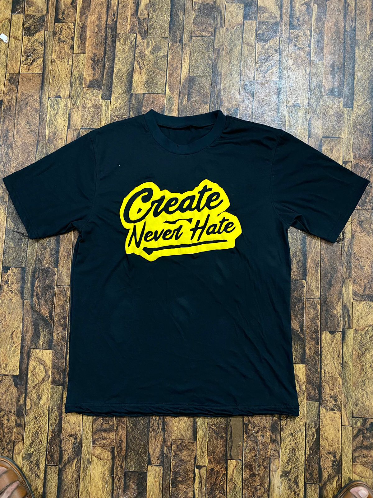 create never hate black & yellow summer vibes